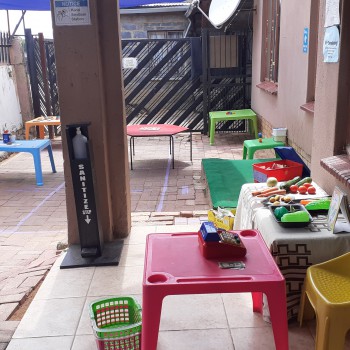 Pretend area - outdoor